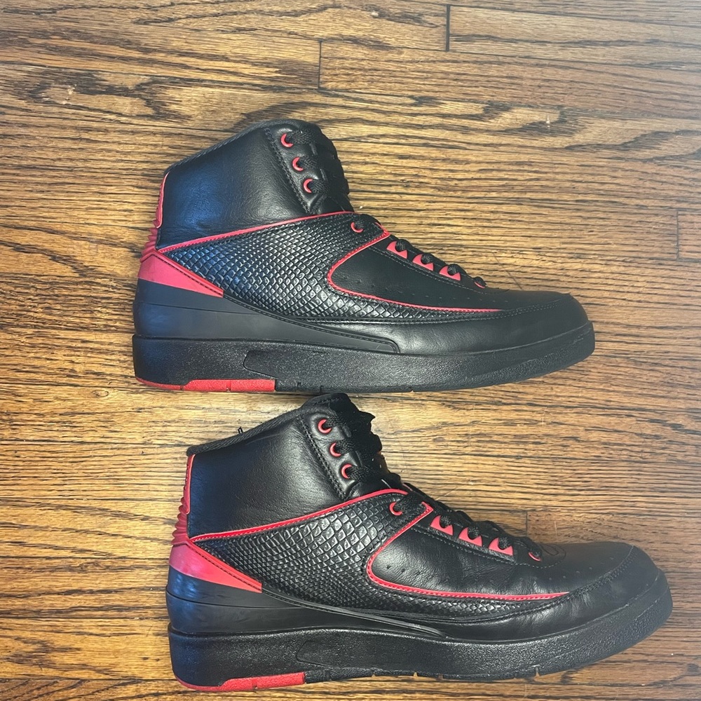 Air Jordan 2 Alternate Black/Red
